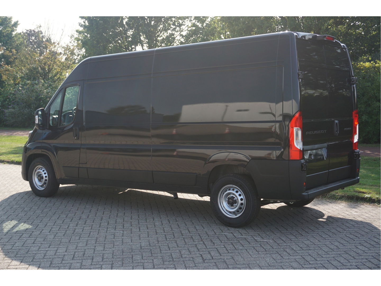 Peugeot Boxer 35+ Heavy 2.2HDI 180PK EAT8 Automaat L3H2 BPM VRIJ!! 10" Navi, Clima, Cam, 270º Deur!! NR. 130