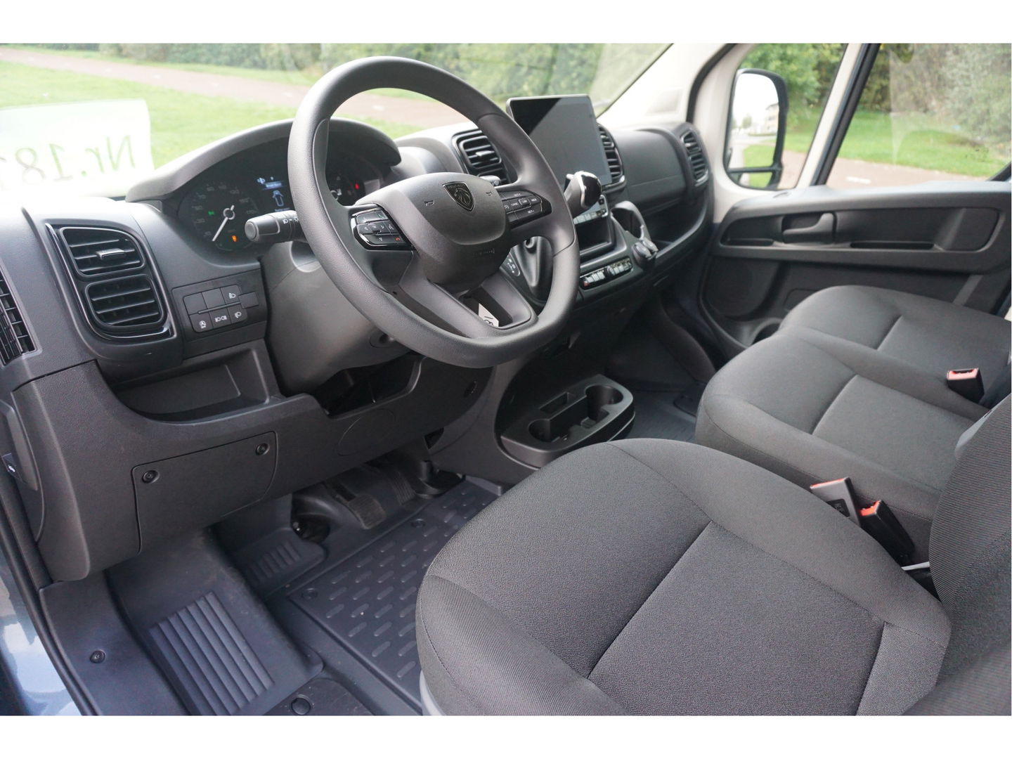 Peugeot Boxer 35+ Heavy 2.2HDI 180PK EAT8 Automaat L3H2 BPM VRIJ!! 10" Navi, Clima, Cam, 270º Deur!! NR. 130