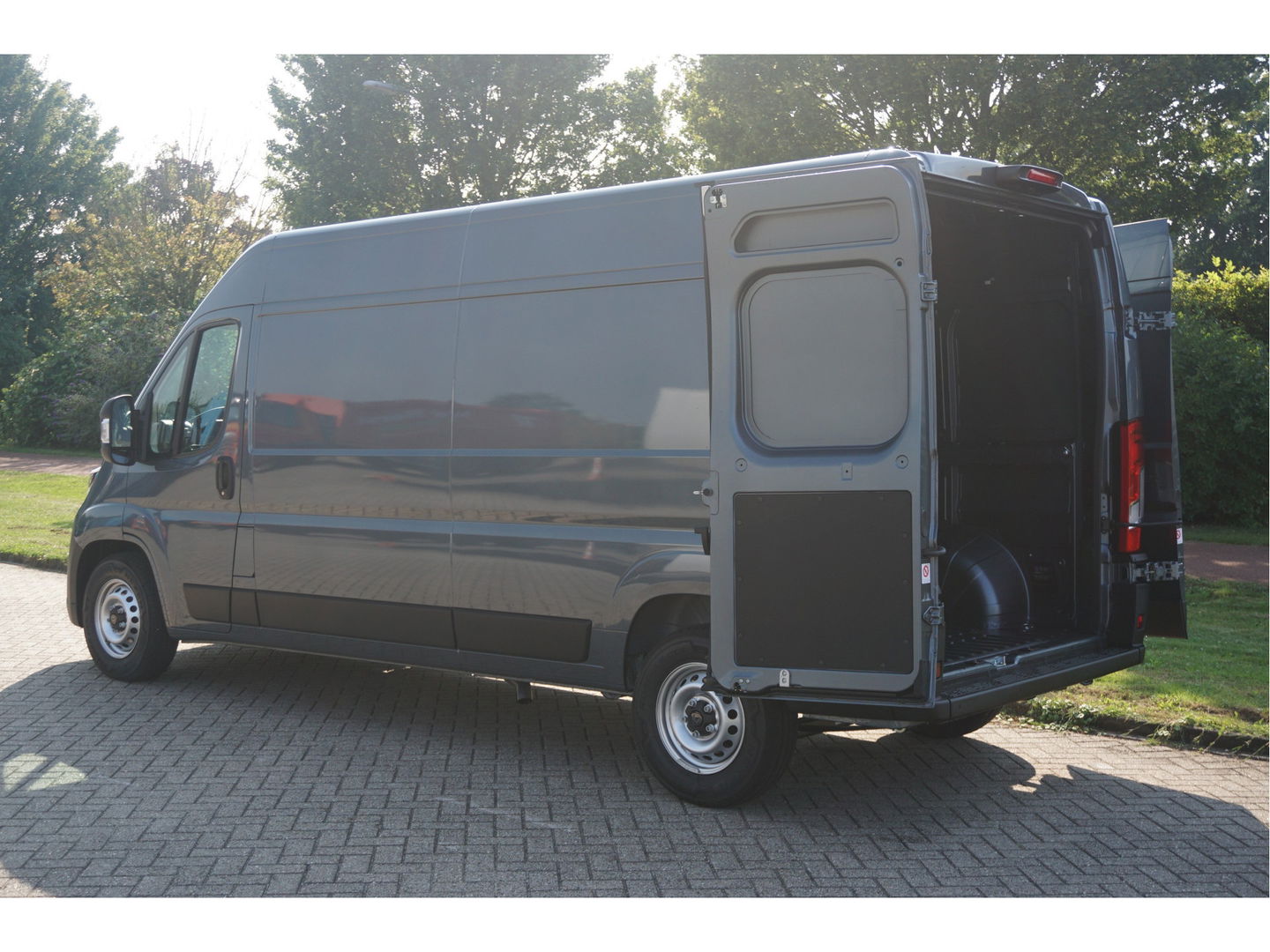 Peugeot Boxer 35+ Heavy 2.2HDI 180PK EAT8 Automaat L3H2 BPM VRIJ!! 10" Navi, Clima, Cam, 270º Deur!! NR. A617*