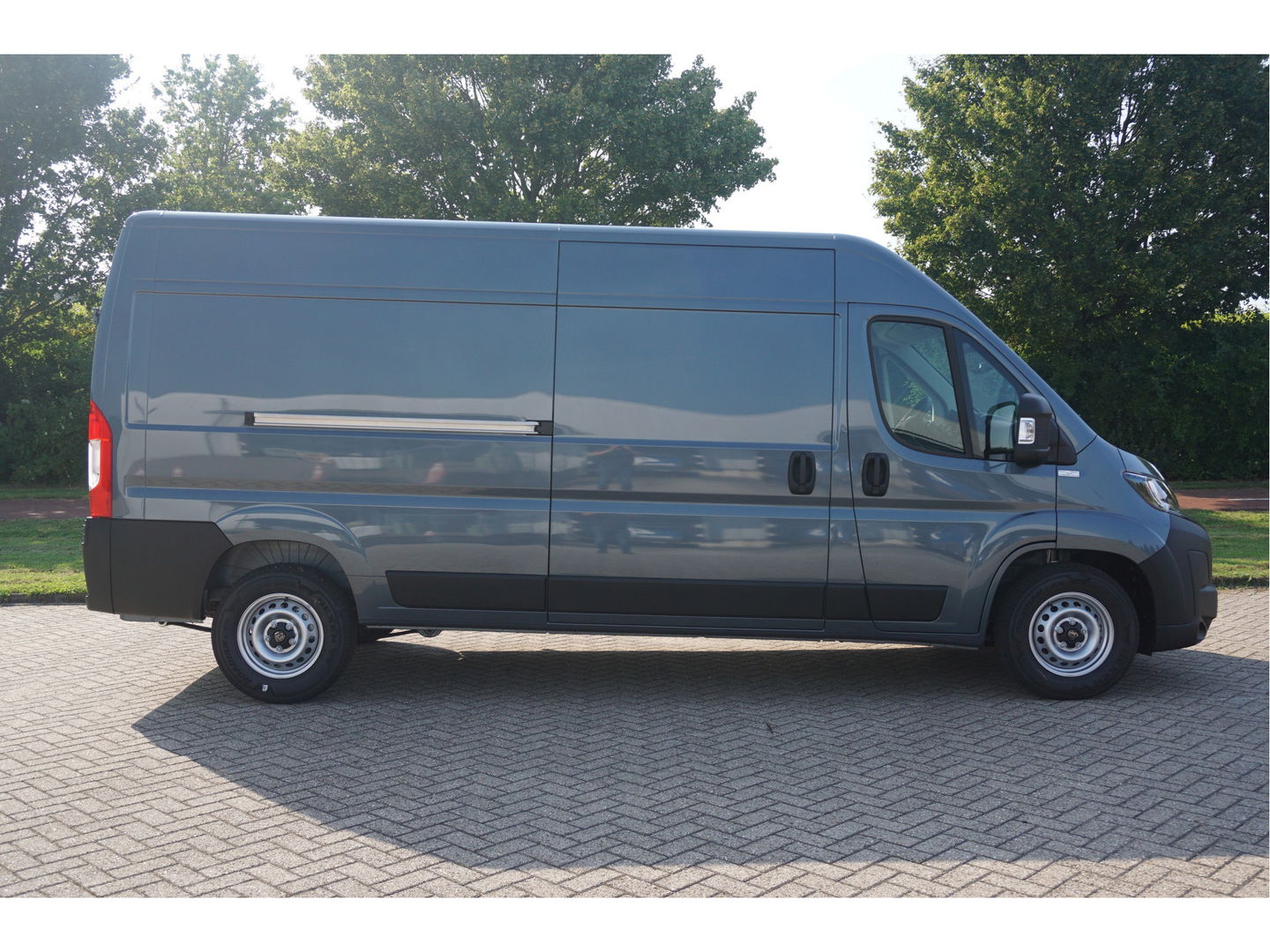 Peugeot Boxer 35+ Heavy 2.2HDI 180PK EAT8 Automaat L3H2 BPM VRIJ!! 10" Navi, Clima, Cam, 270º Deur!! NR. A617*