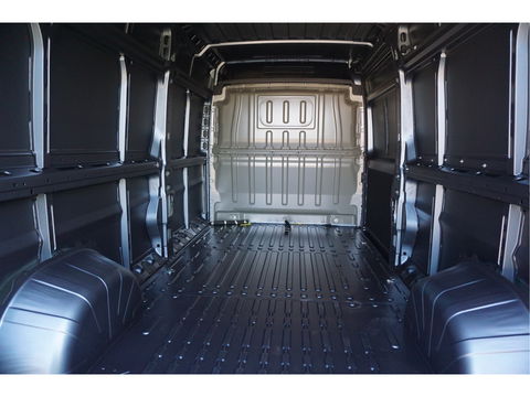 Peugeot Boxer 35+ Heavy 2.2HDI 180PK EAT8 Automaat L3H2 BPM VRIJ!! 10" Navi, Clima, Cam, 270º Deur!! NR. A617*