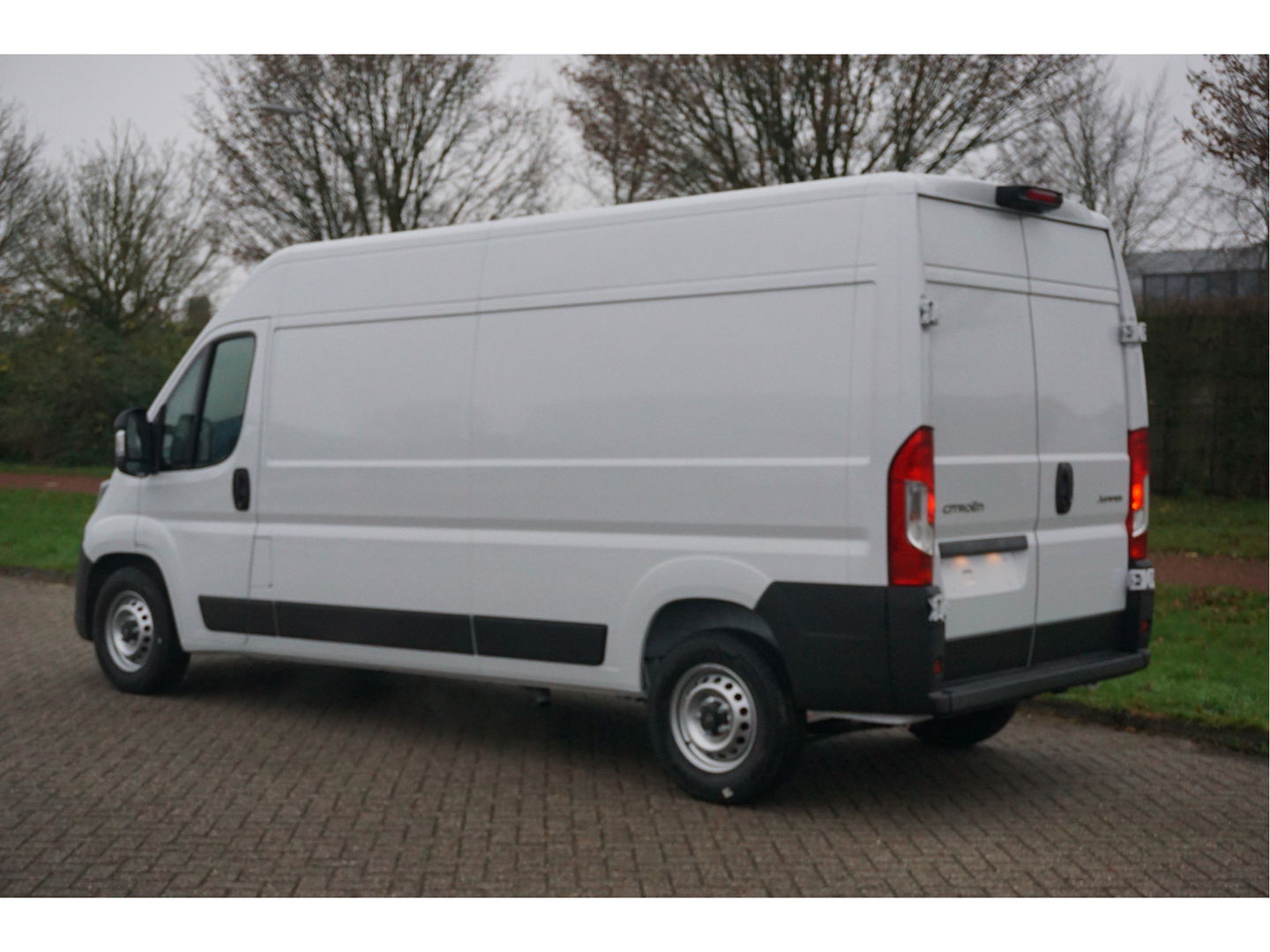 Citroën Jumper 35 2.2 EAT8 180PK Automaat L3H2 BPM VRIJ!! 10" Navi, Clima, ACC, Cam + Digi cam, LED, 270º Deur!! NR. 758