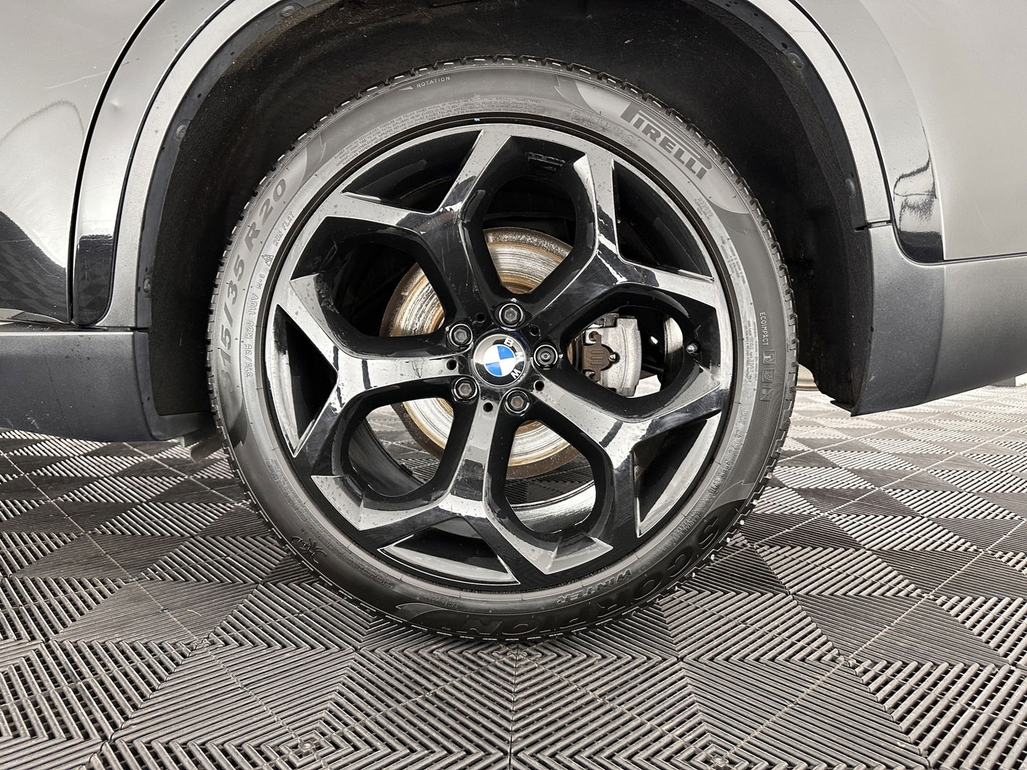 BMW X6 xDrive35i High Executive M-Sportpack *TIK IN MOTOR* Aut. *PANO | DAKOTA-FULL-LEATHER | BI-XENON | MEMORY-SEATS | NAVI-FULLMAP | CAMERA | COMFORT-SEATS | HIFI-SOUND | SHIFT-PADDLES | 20''ALU*
