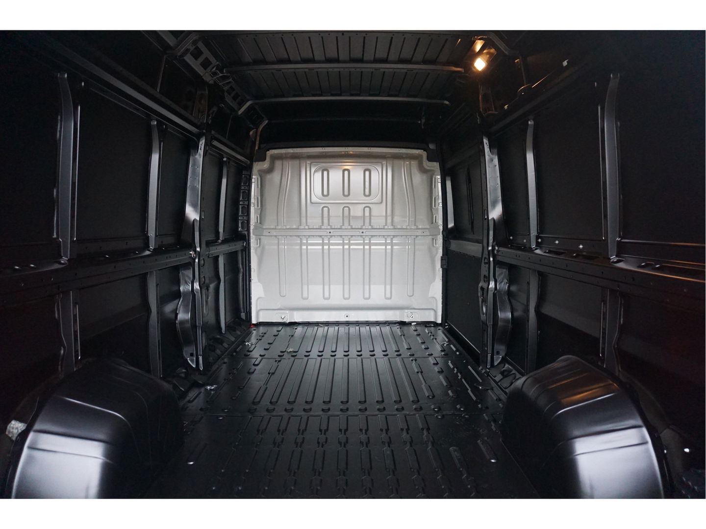 Peugeot Boxer 35 Heavy 2.2 140PK L3H2 BPM VRIJ!! Clima, Navi, Camera, 2x Schuifdeur! NR. 715