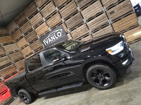 Dodge Ram 1500 5.7 V8 4x4 Crew Cab Big Horn Pano Camera Navi LED Trekhaak uitlaatklep 20"LM