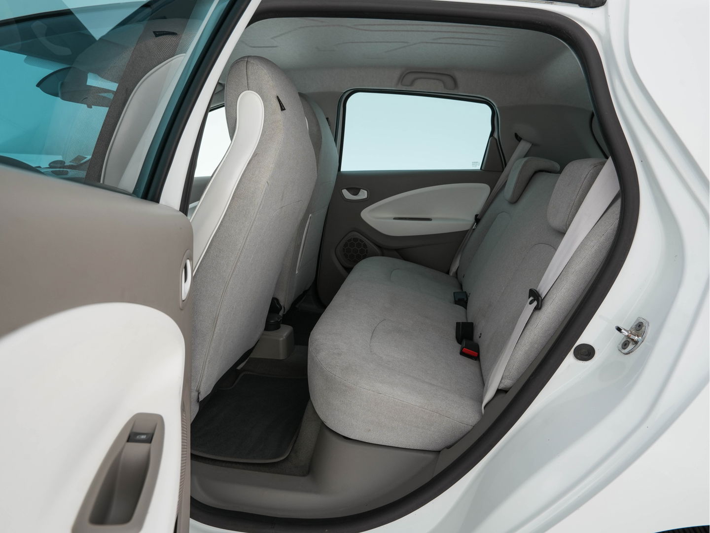 Renault ZOE Q210 Zen Quickcharge 22 kWh Koop Accu [ 3-Fase ] Aut. *NAVI-FULLMAP | DIGI-COCKPIT | KEYLESS | CAMERA | COMFORT-SEATS | ECC | PDC | CRUISE |  16''ALU *