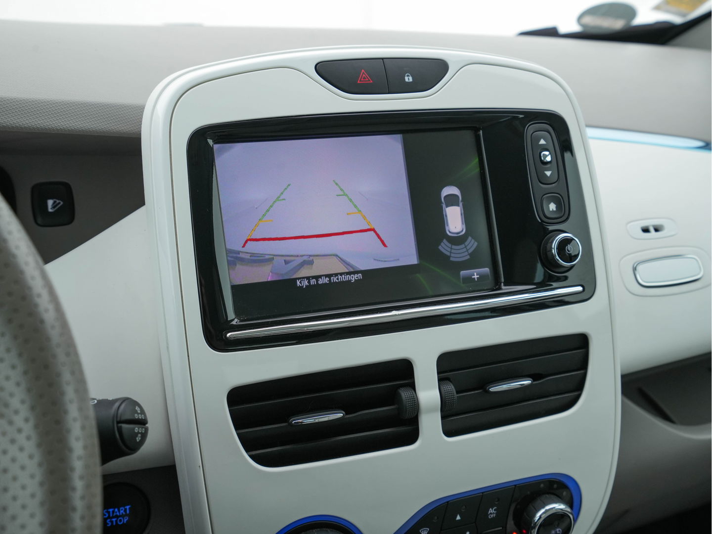 Renault ZOE Q210 Zen Quickcharge 22 kWh Koop Accu [ 3-Fase ] Aut. *NAVI-FULLMAP | DIGI-COCKPIT | KEYLESS | CAMERA | COMFORT-SEATS | ECC | PDC | CRUISE |  16''ALU *