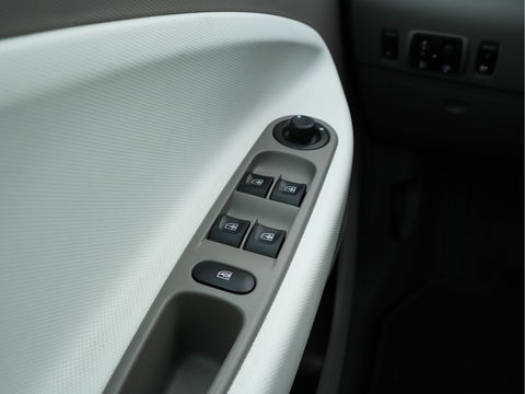 Renault ZOE Q210 Zen Quickcharge 22 kWh Koop Accu [ 3-Fase ] Aut. *NAVI-FULLMAP | DIGI-COCKPIT | KEYLESS | CAMERA | COMFORT-SEATS | ECC | PDC | CRUISE |  16''ALU *