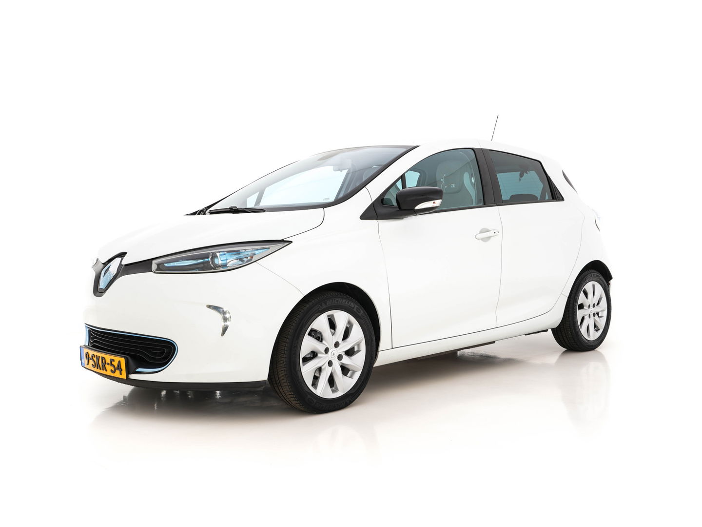 Renault ZOE Q210 Zen Quickcharge 22 kWh Koop Accu [ 3-Fase ] Aut. *NAVI-FULLMAP | DIGI-COCKPIT | KEYLESS | CAMERA | COMFORT-SEATS | ECC | PDC | CRUISE |  16''ALU *