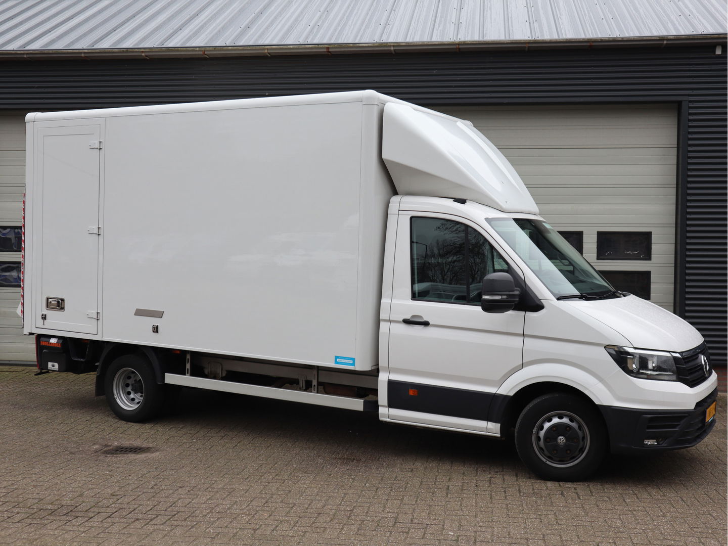 Volkswagen Crafter 50 2.0 TDI 177pk Bakwagen Laadklep Meubelbak