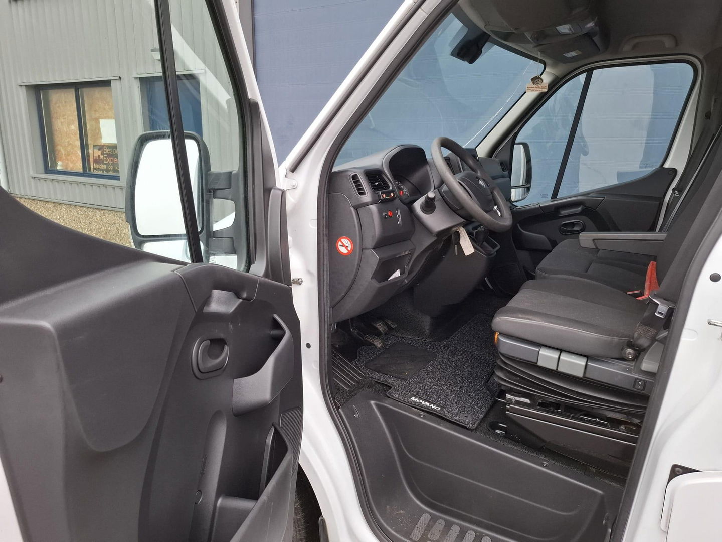 Opel Movano 2.3 Turbo L2H2 AIRCO / CRUISE CONTROLE / NAVI / EURO 6 / IMPERIAAL / TREKHAAK