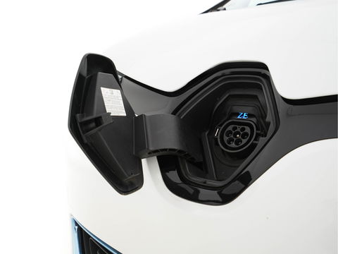 Renault ZOE Q210 Zen Quickcharge 22 kWh Koop Accu [ 3-Fase ] Aut. *NAVI-FULLMAP | DIGI-COCKPIT | KEYLESS | CAMERA | COMFORT-SEATS | ECC | PDC | CRUISE |  16''ALU *