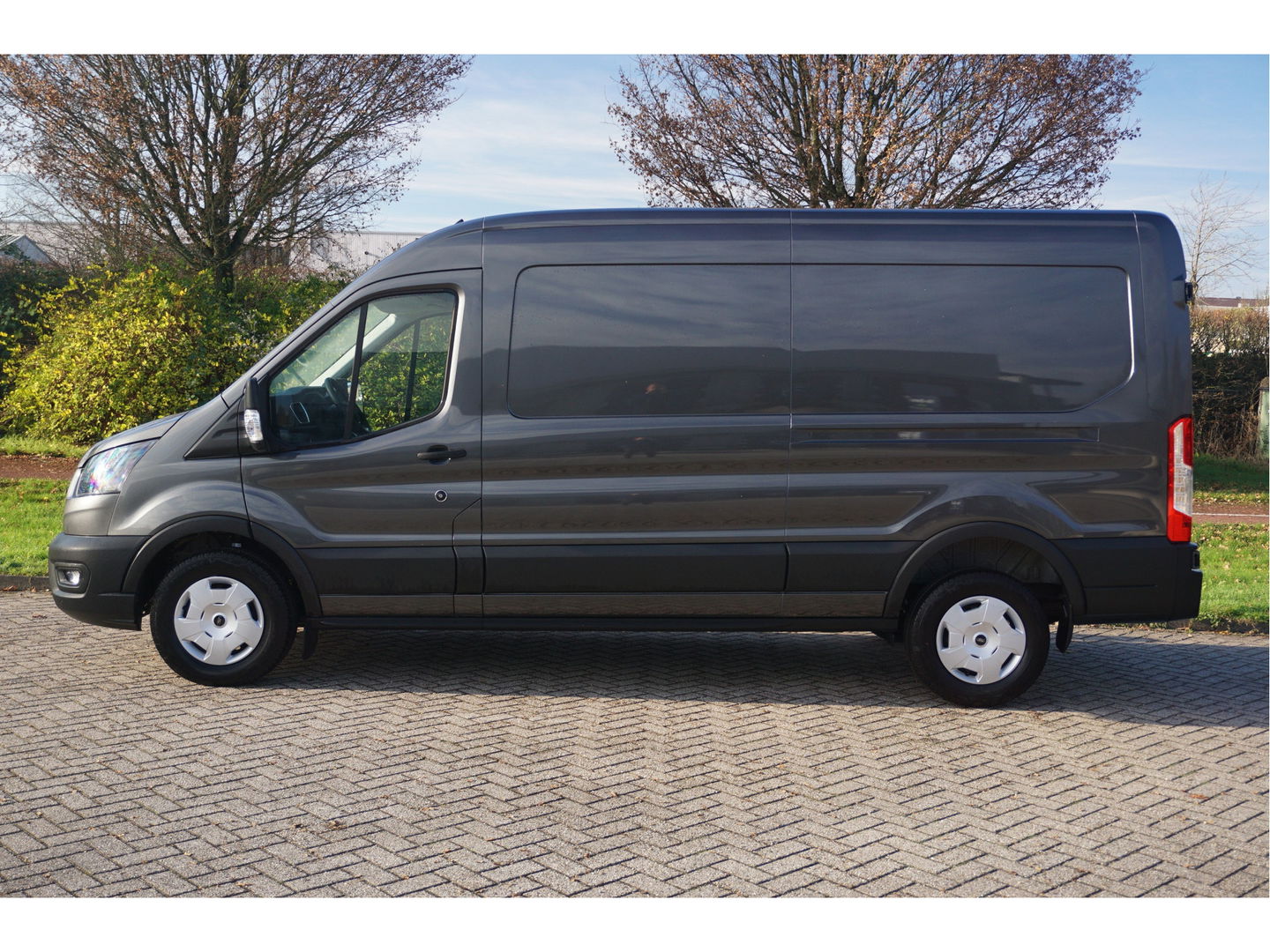 Ford Transit 350L L3H2 Trend AUT8 130PK BPM VRIJ!! 12" Sync4 Apple CP/Cam, Laadruimte Pack! NR. 617