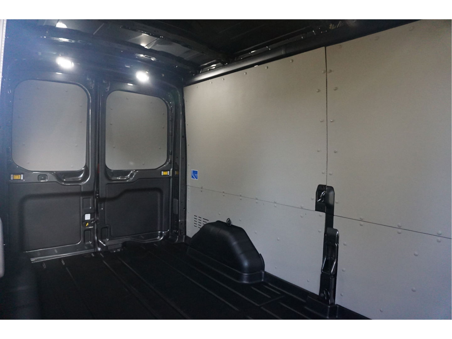 Ford Transit 350L L3H2 Trend AUT8 130PK BPM VRIJ!! 12" Sync4 Apple CP/Cam, Laadruimte Pack! NR. 617