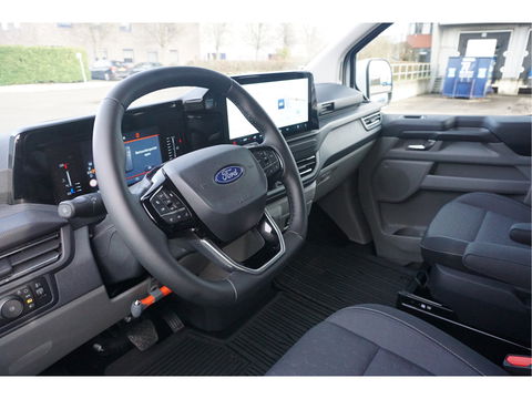 Ford Transit Custom 300L 170PK DC Limited AUT BPM VRIJ!! Navi, ACC, 360° Cam, 16" LM!! NR. 779