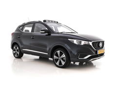 MG ZS EV Luxury 45 kWh (INCL-BTW) *PANO | FULL-LEATHER | CCS-FASTLOADER | KEYLESS | NAVI-FULLMAP | ADAPTIVE-CRUISE | CAMERA | APP-CONNECT | DAB | LANE-ASSIST | SPORT-SEATS | 17"ALU*
