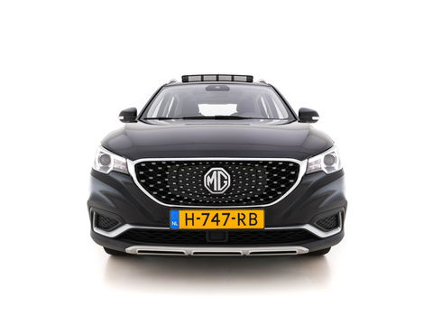 MG ZS EV Luxury 45 kWh (INCL-BTW) *PANO | FULL-LEATHER | CCS-FASTLOADER | KEYLESS | NAVI-FULLMAP | ADAPTIVE-CRUISE | CAMERA | APP-CONNECT | DAB | LANE-ASSIST | SPORT-SEATS | 17"ALU*
