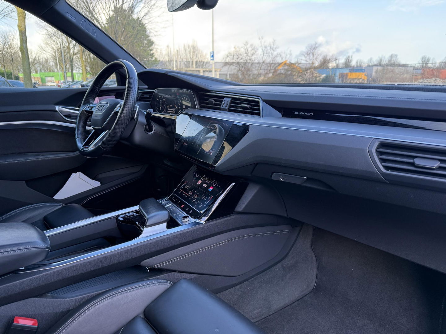 Audi e-tron e-tron 55 quattro Pano l Camera l Head - UP