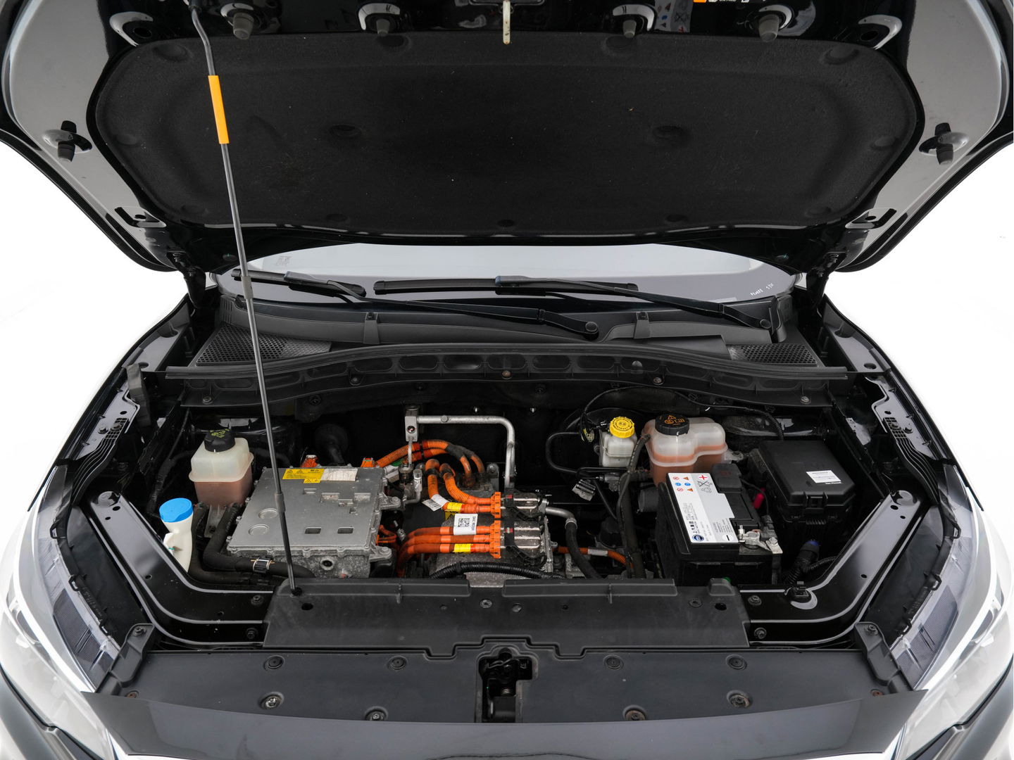 MG ZS EV Luxury 45 kWh (INCL-BTW) *PANO | FULL-LEATHER | CCS-FASTLOADER | KEYLESS | NAVI-FULLMAP | ADAPTIVE-CRUISE | CAMERA | APP-CONNECT | DAB | LANE-ASSIST | SPORT-SEATS | 17"ALU*