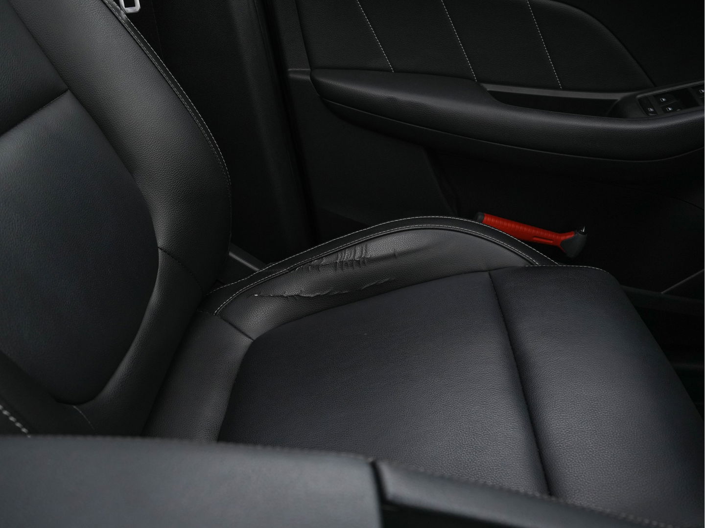 MG ZS EV Luxury 45 kWh (INCL-BTW) *PANO | FULL-LEATHER | CCS-FASTLOADER | KEYLESS | NAVI-FULLMAP | ADAPTIVE-CRUISE | CAMERA | APP-CONNECT | DAB | LANE-ASSIST | SPORT-SEATS | 17"ALU*