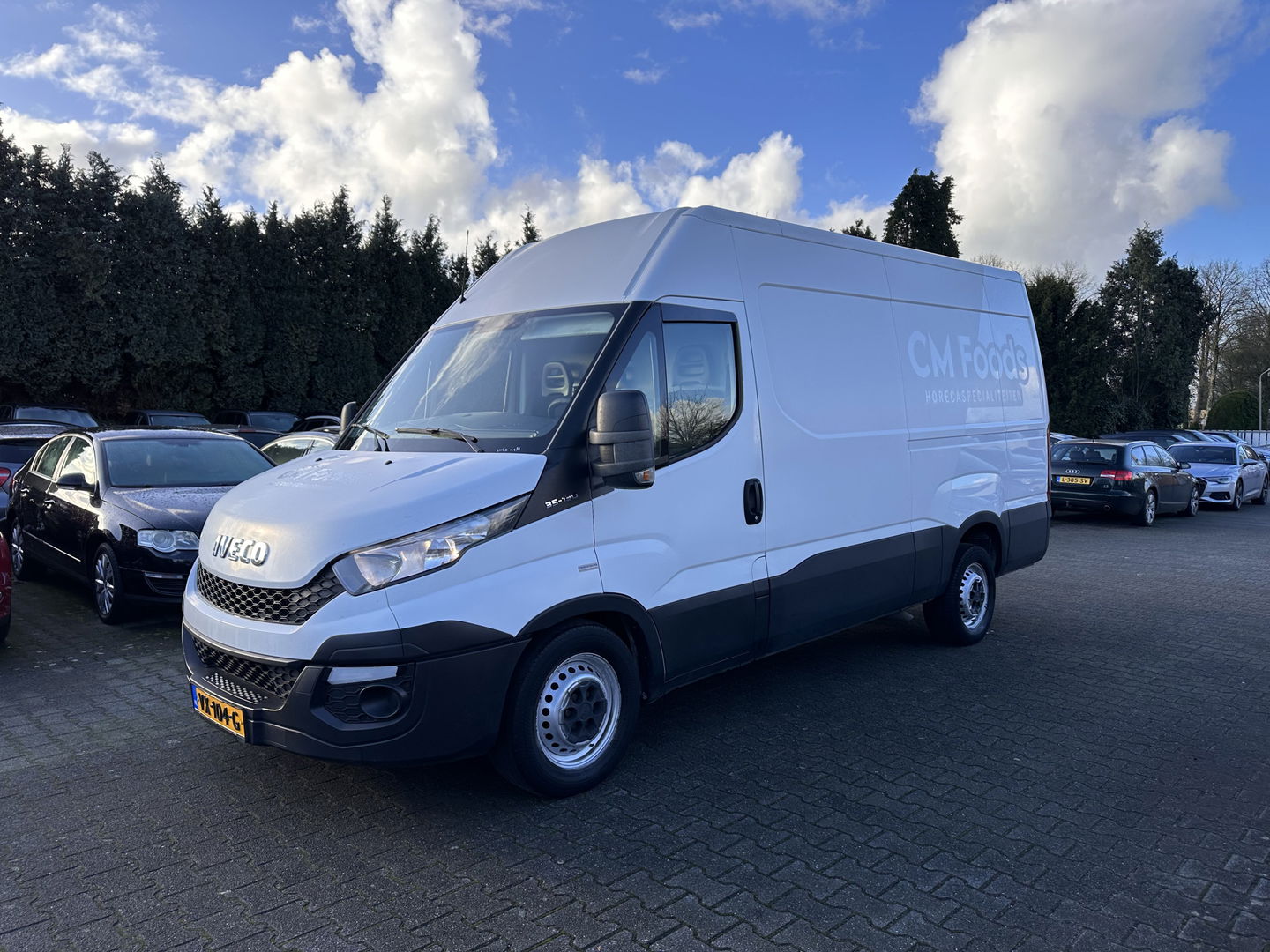 Iveco Daily 35S13V 2.3 352 H2 *REFRIGERATED-COMPARTMENT | AIRCO | CRUISE | AIRPRESSURE-SEAT | 3-PERS *