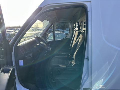 Iveco Daily 35S13V 2.3 352 H2 *REFRIGERATED-COMPARTMENT | AIRCO | CRUISE | AIRPRESSURE-SEAT | 3-PERS *