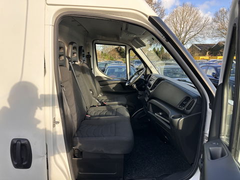 Iveco Daily 35S13V 2.3 352 H2 *REFRIGERATED-COMPARTMENT | AIRCO | CRUISE | AIRPRESSURE-SEAT | 3-PERS *