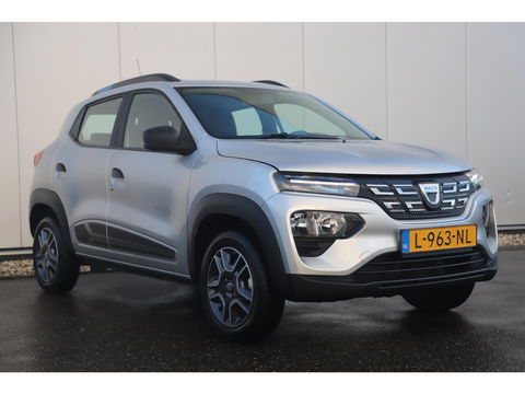 Dacia Spring Business 27 kWh Automaat Leder Navigatie Camera Airco Cruise 14 inch LMV Elektrische Ramen Dealer Onderhouden!