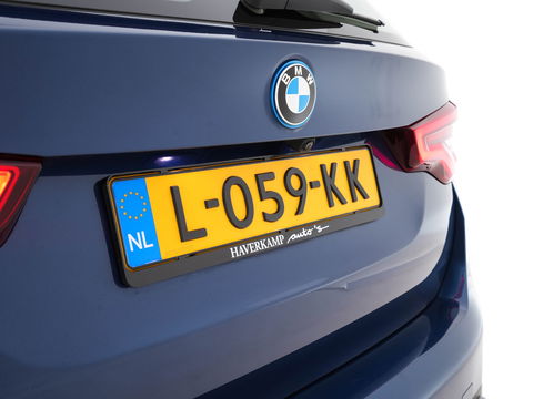 BMW iX3 Executive 80 kWh [ 3-Fase ] (INCL-BTW) *PANO | FULL-LED | ADAPTIVE-CRUISE | VERNASCA-FULL-LEATHER | NAVI-FULLMAP | DIGI-COCKPIT | BLIND-SPOT | MEMORY-PACK | CAMERA | AMBIENT-LIGHT | DAB+ | SPORTSEATS | 19''ALU*