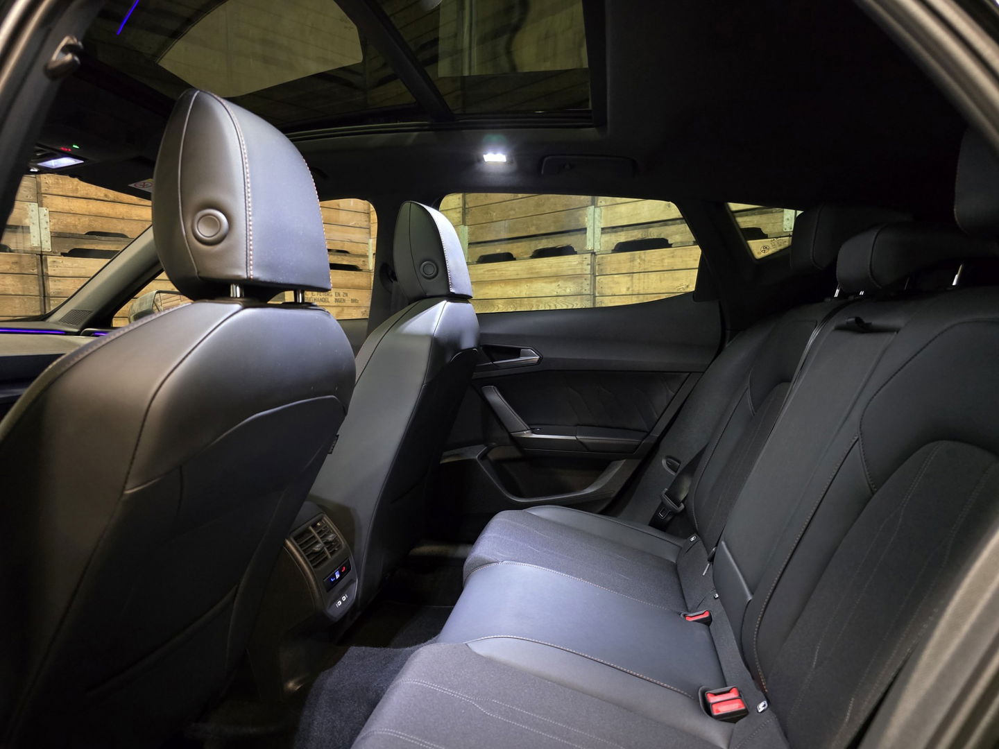 CUPRA Formentor 1.4 e-Hybrid Business Performance Panoramadak Trekhaak LM