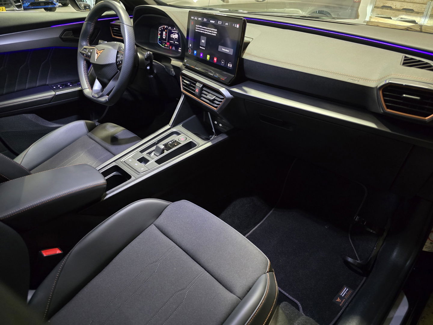 CUPRA Formentor 1.4 e-Hybrid Business Performance Panoramadak Trekhaak LM