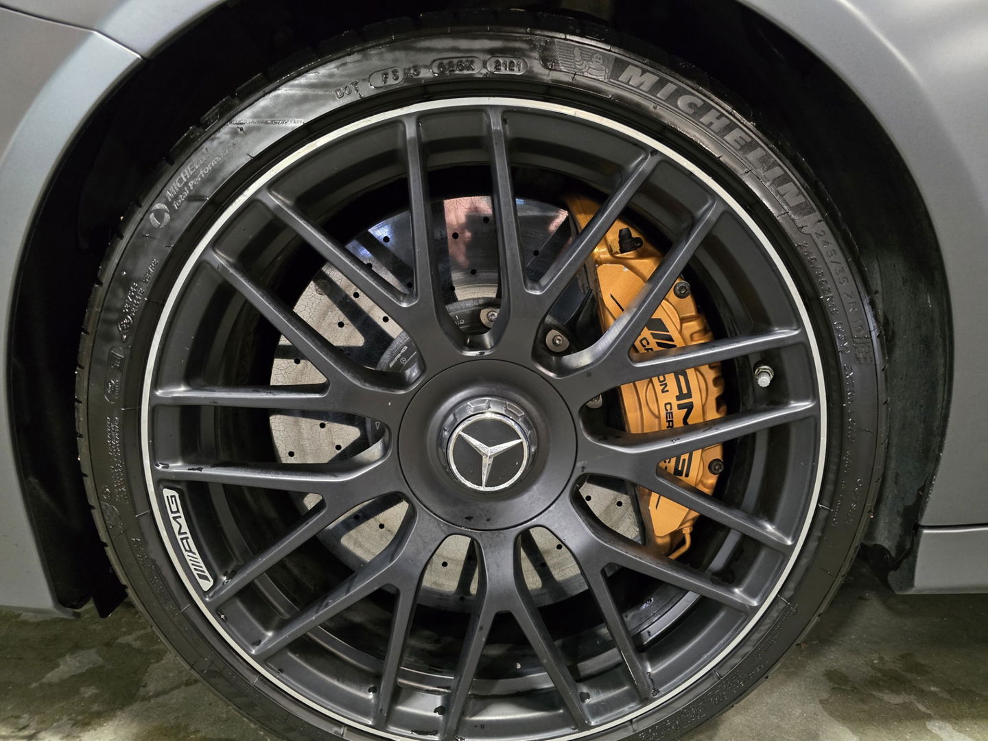 Mercedes-Benz C-Klasse AMG 63 S Edition Magno grey Pano keramisch 360 Schaalstoelen