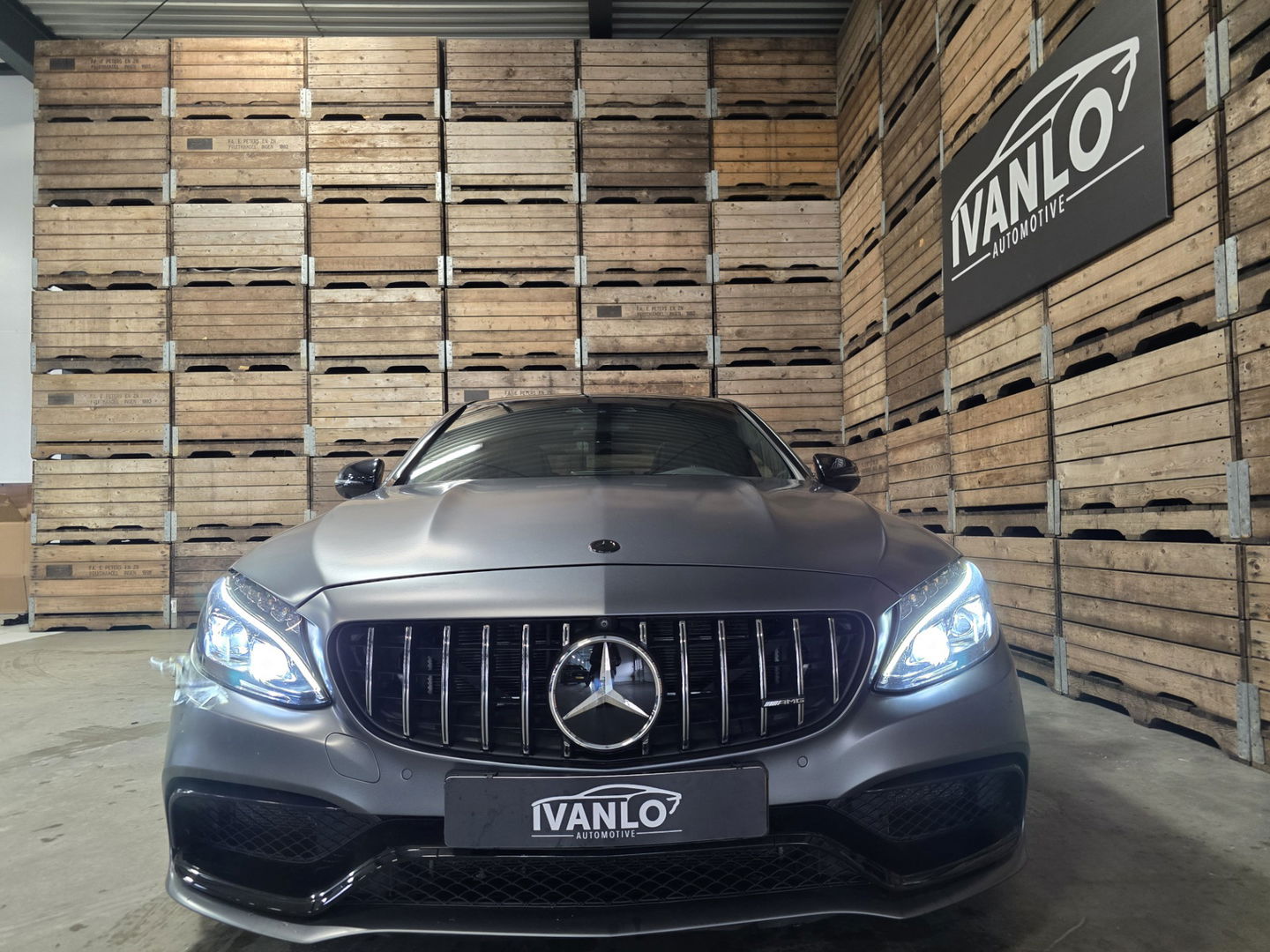 Mercedes-Benz C-Klasse AMG 63 S Edition Magno grey Pano keramisch 360 Schaalstoelen