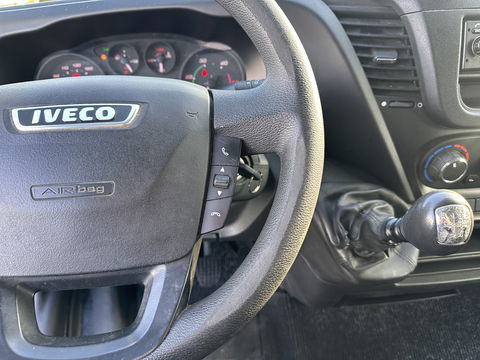 Iveco Daily 35S13V 2.3 352 H2 *REFRIGERATED-COMPARTMENT | AIRCO | CRUISE | AIRPRESSURE-SEAT | 3-PERS *