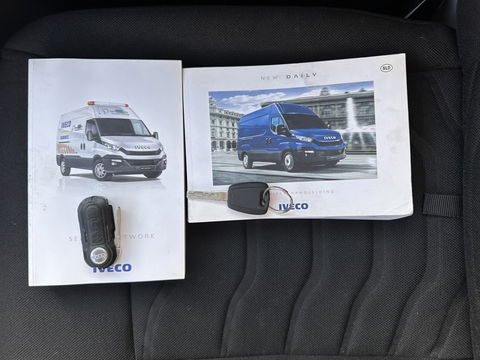 Iveco Daily 35S13V 2.3 352 H2 *REFRIGERATED-COMPARTMENT | AIRCO | CRUISE | AIRPRESSURE-SEAT | 3-PERS *