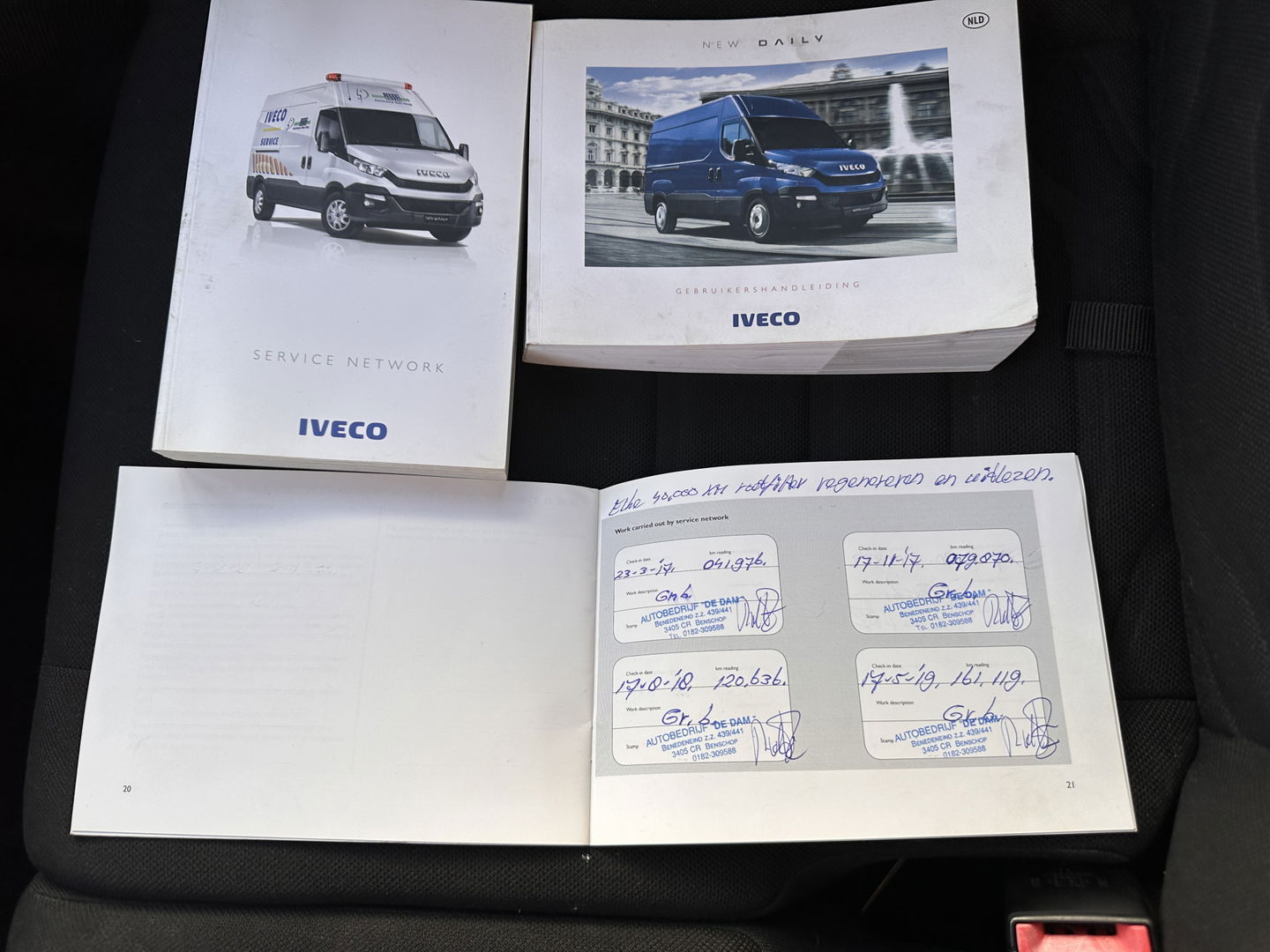 Iveco Daily 35S13V 2.3 352 H2 *REFRIGERATED-COMPARTMENT | AIRCO | CRUISE | AIRPRESSURE-SEAT | 3-PERS *