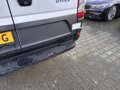 Iveco Daily 35S13V 2.3 352 H2 *REFRIGERATED-COMPARTMENT | AIRCO | CRUISE | AIRPRESSURE-SEAT | 3-PERS *