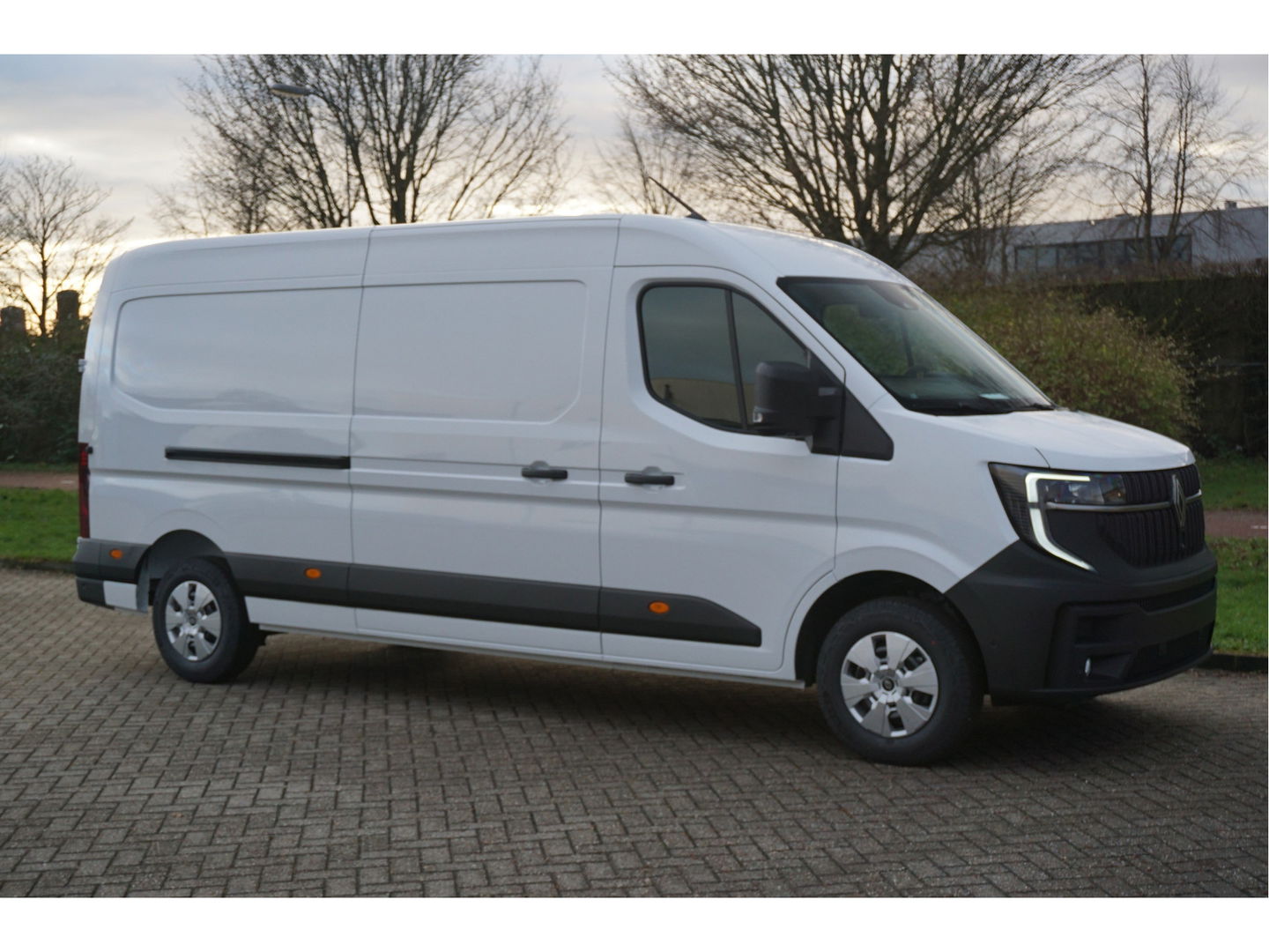 Renault Master T35 150PK Extra L3H2 BPM VRIJ!! 10" R-Link scherm, Camera, Trekhaak 270Gr Deur!! NR. 847