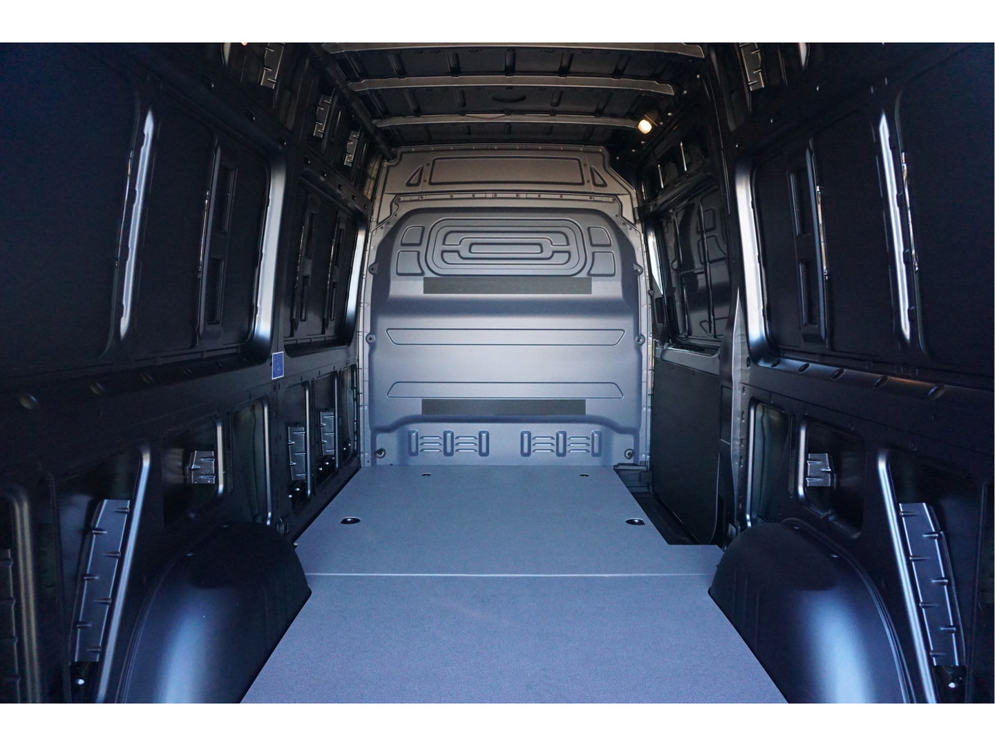 Mercedes-Benz Sprinter 319CDI Select L2H2 BPM VRIJ!! 10.25" Mbux, ACC, LED, 17" LM 3.5T Trekhaak!! NR. 910