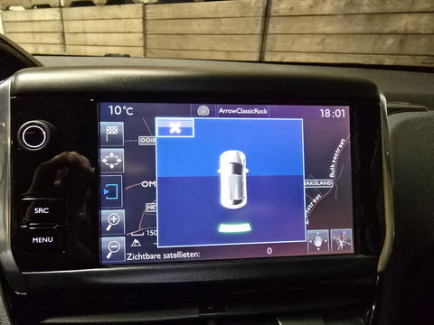 Peugeot 208 1.2 PureTech Blue Lion Navigatie Airco Telefoon PDC