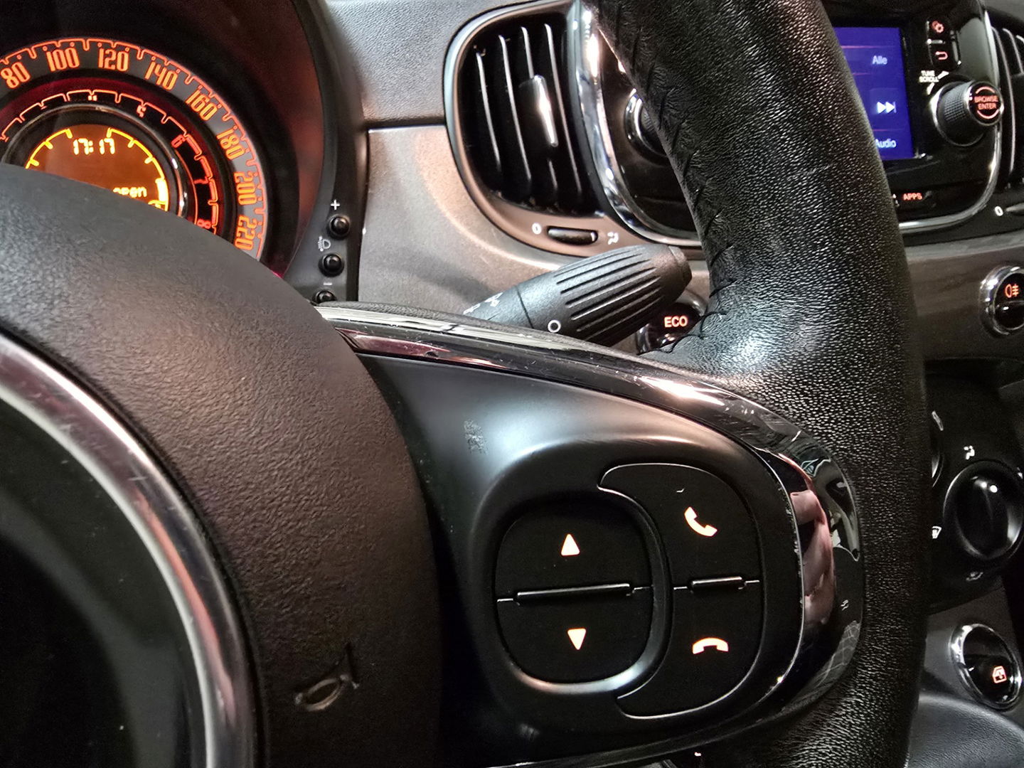 Fiat 500 0.9 TwinAir Turbo Lounge Pano BLuetooth Navigatie lm