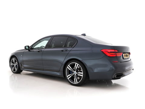 BMW 7 Serie 730d xDrive High Executive M-Sportpack Aut. *PANO | NAPPA-FULL-LEATHER | HARMAN/KARDON-SURROUND | SOFT-CLOSE | HEAD-UP | ADAPT.CRUISE | FULL-LED | MEMORY-PACK | SURROUND-VIEW | DIGI-COCKPIT | BLIS | DAB+ | AMBIENT-LIGHT | 20''ALU*