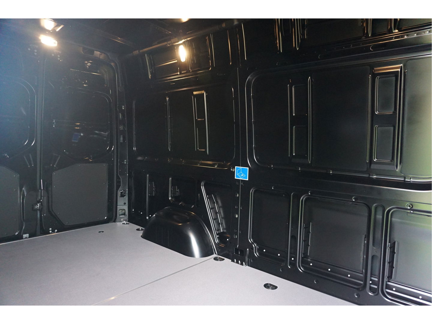 Mercedes-Benz Sprinter 319CDI Select L2H2 BPM VRIJ!! 10.25" Mbux, ACC, LED, 17" LM 3.5T Trekhaak!! NR. 857