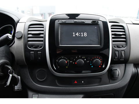 Renault Trafic 1.6 dCi T29 L2H1 DC PB Edition Camera, Sensoren, NAVI, 145PK, 2 x Schuifdeur, Multimedia, UNIEK!