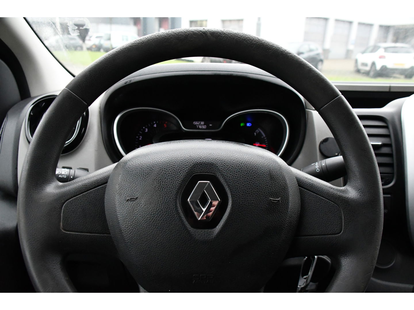 Renault Trafic 1.6 dCi T29 L2H1 DC PB Edition Camera, Sensoren, NAVI, 145PK, 2 x Schuifdeur, Multimedia, UNIEK!