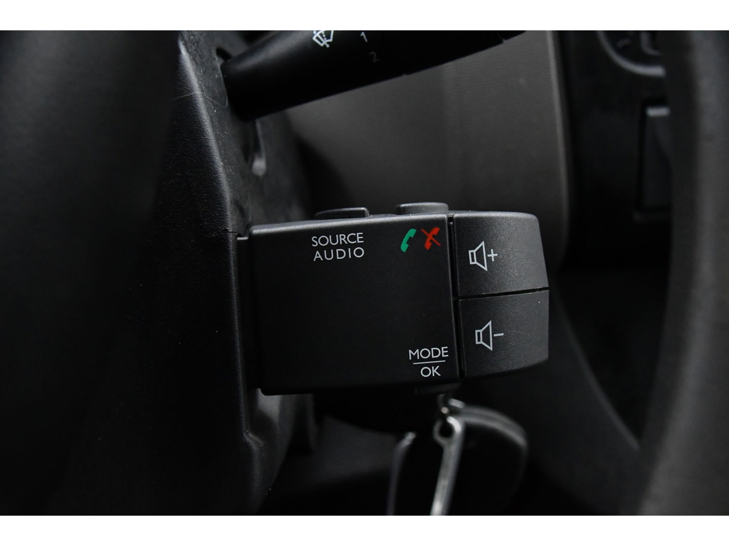 Renault Trafic 1.6 dCi T29 L2H1 DC PB Edition Camera, Sensoren, NAVI, 145PK, 2 x Schuifdeur, Multimedia, UNIEK!