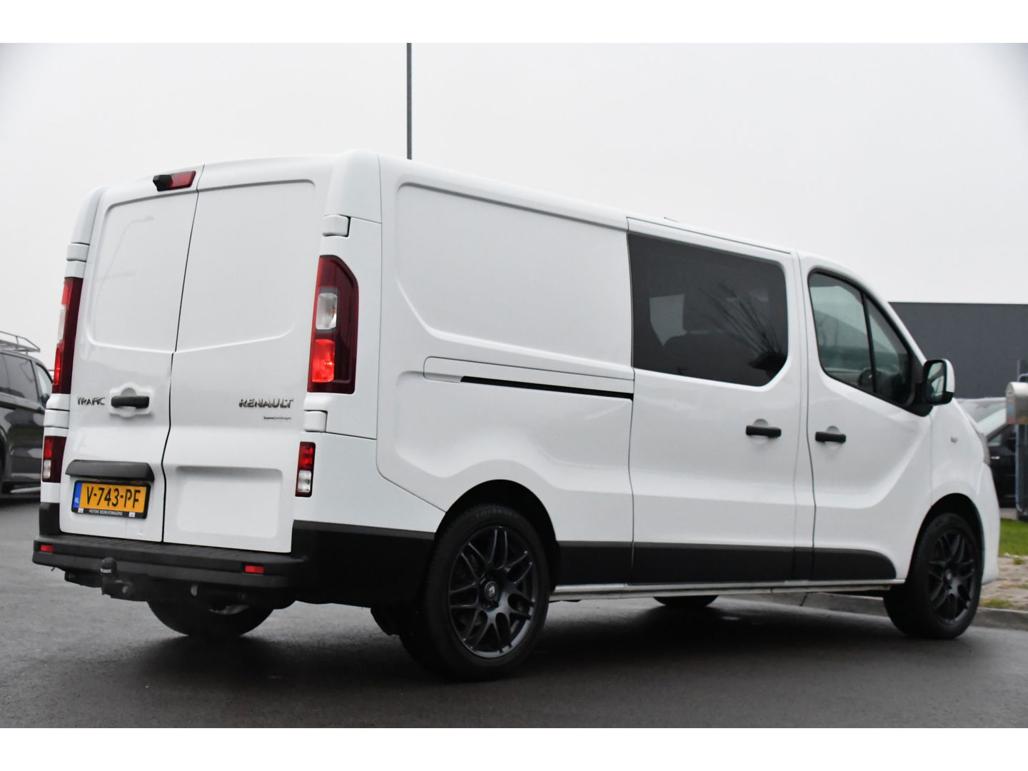 Renault Trafic 1.6 dCi T29 L2H1 DC PB Edition Camera, Sensoren, NAVI, 145PK, 2 x Schuifdeur, Multimedia, UNIEK!