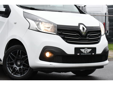 Renault Trafic 1.6 dCi T29 L2H1 DC PB Edition Camera, Sensoren, NAVI, 145PK, 2 x Schuifdeur, Multimedia, UNIEK!