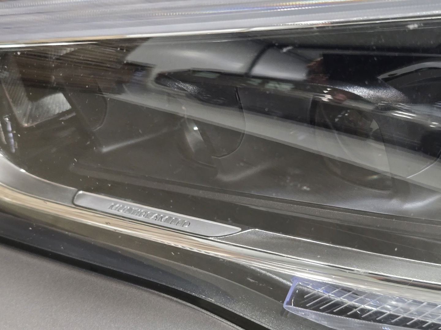 Mercedes-Benz GLA 250 e AMG Line Pano Led Mountaingrau Navi Clima Cruise 19"LM