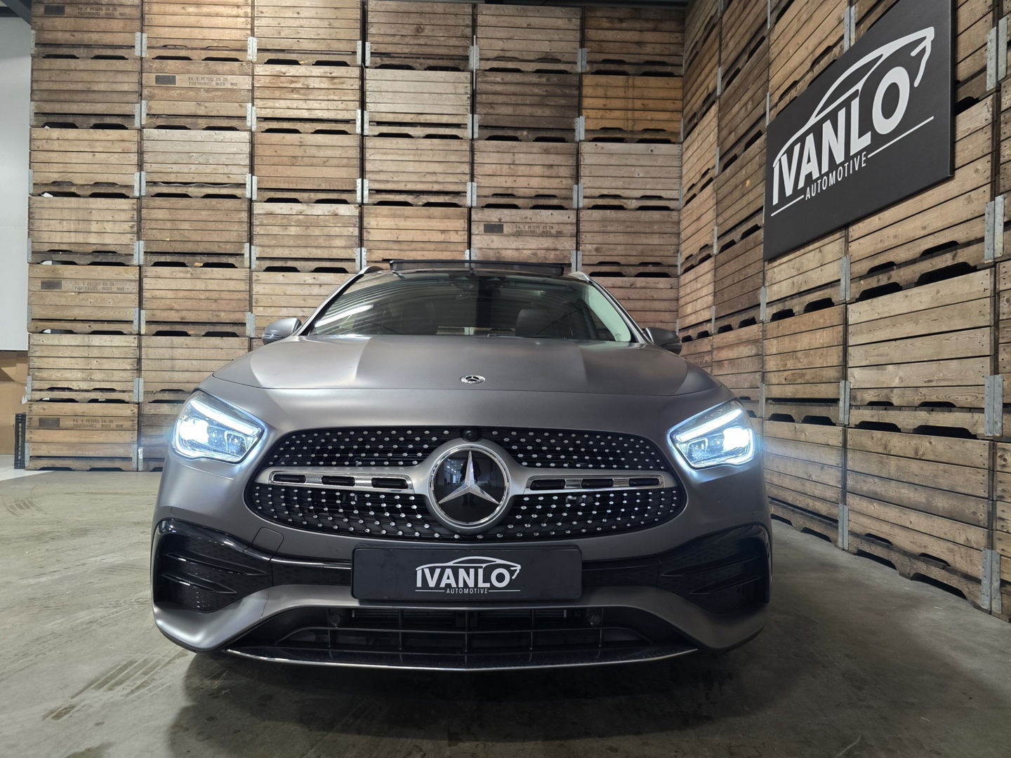 Mercedes-Benz GLA 250 e AMG Line Pano Led Mountaingrau Navi Clima Cruise 19"LM